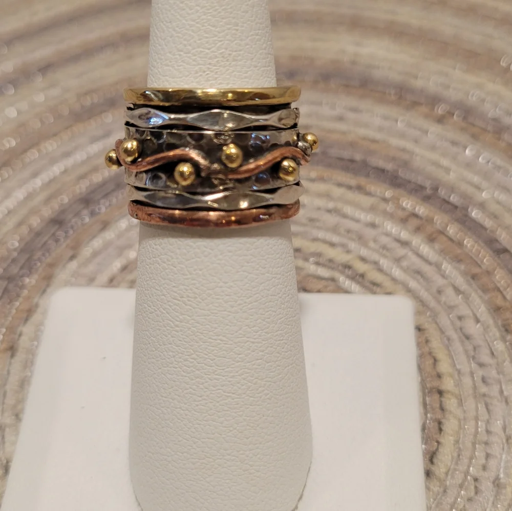 💜NWOT~ WORRY RING - Picture 3 of 6